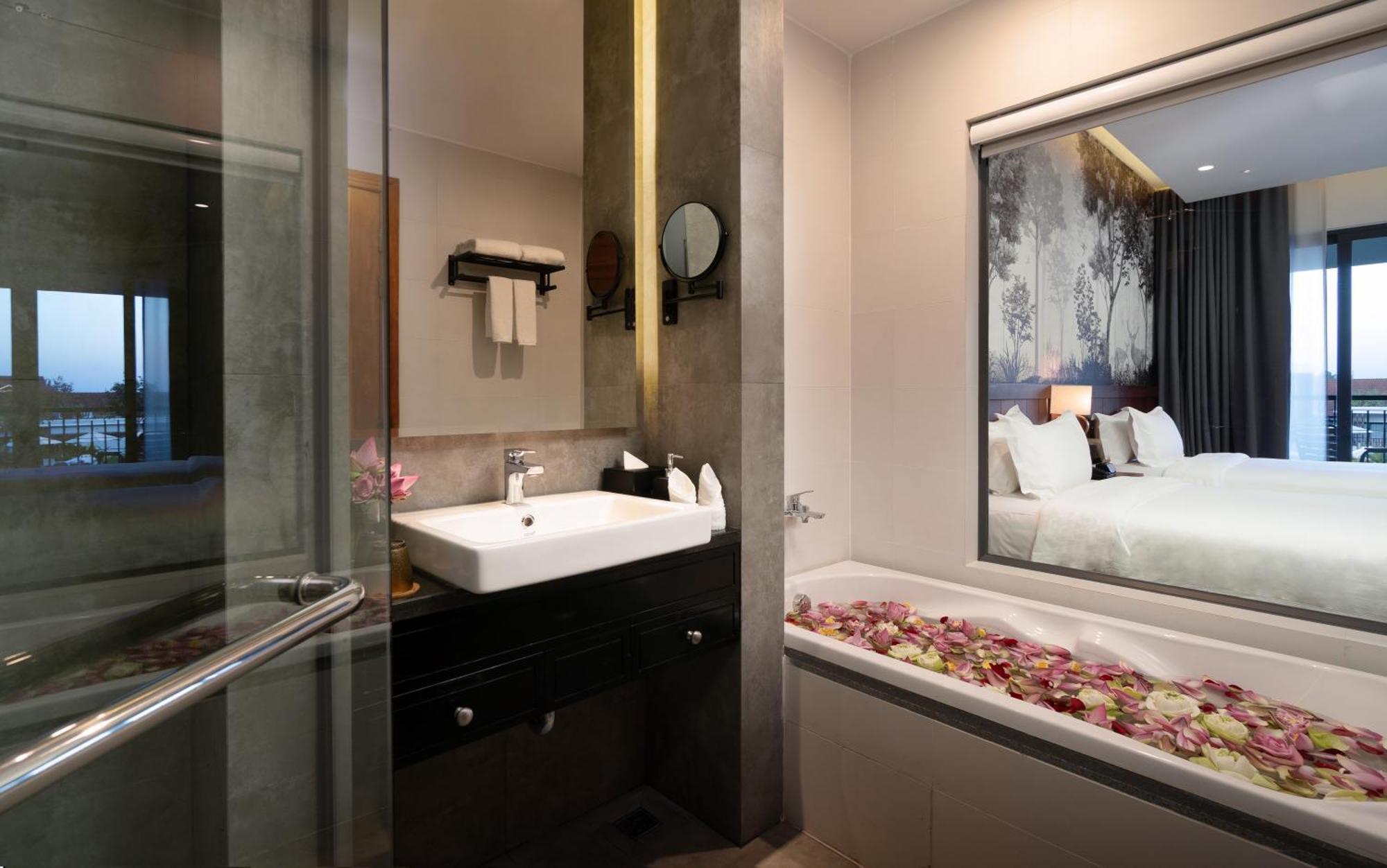 Koulen Central Hotel Сиемрип Экстерьер фото